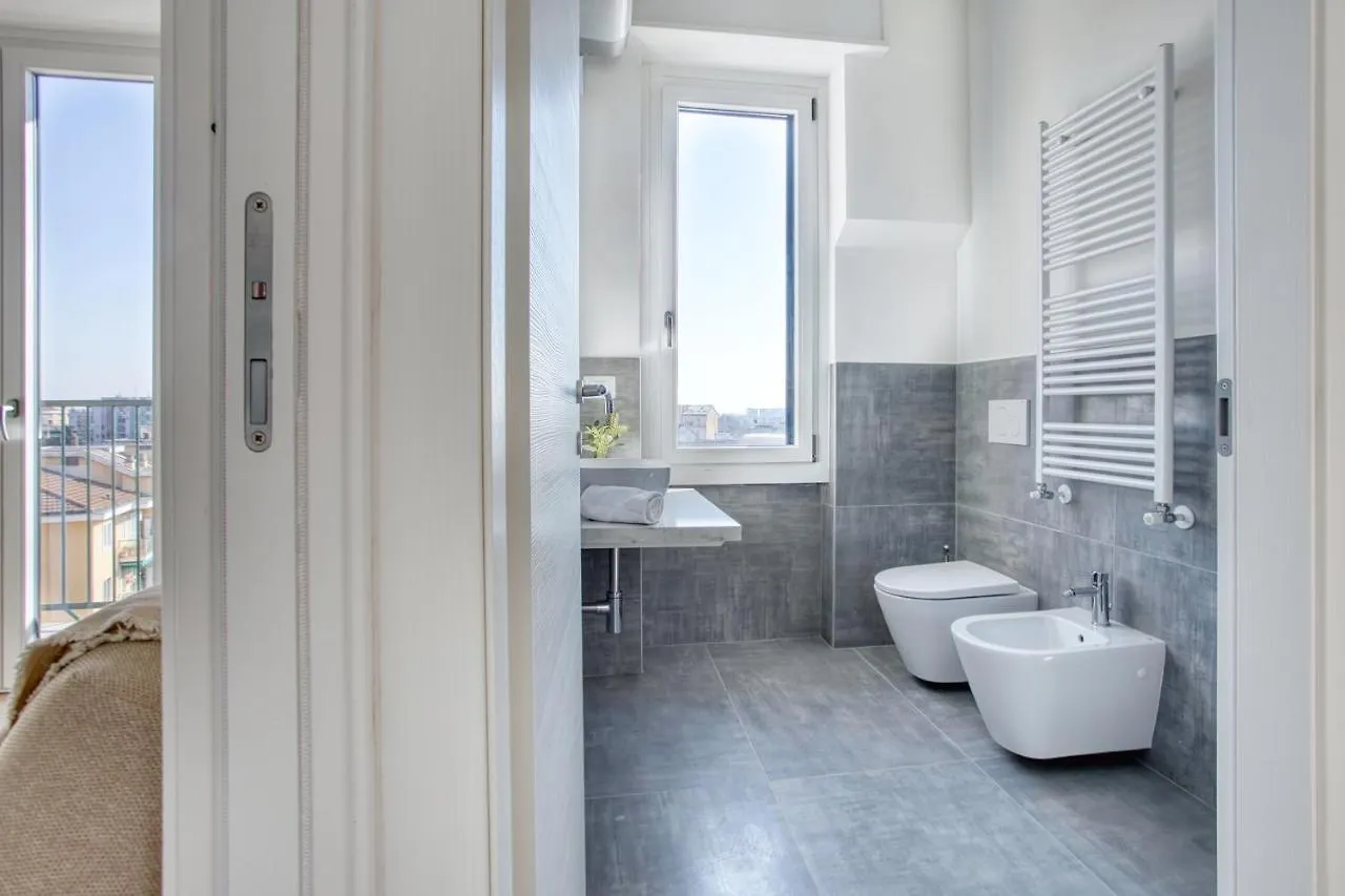 Joivy Comfy Flat With Balcony Apartment Milan 0*,  Italy