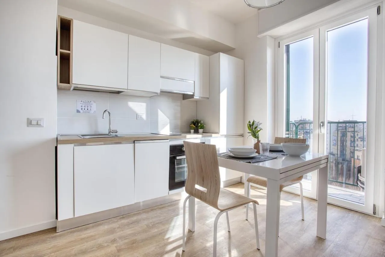 Joivy Comfy Flat With Balcony Apartment Milan 0*,  Italy